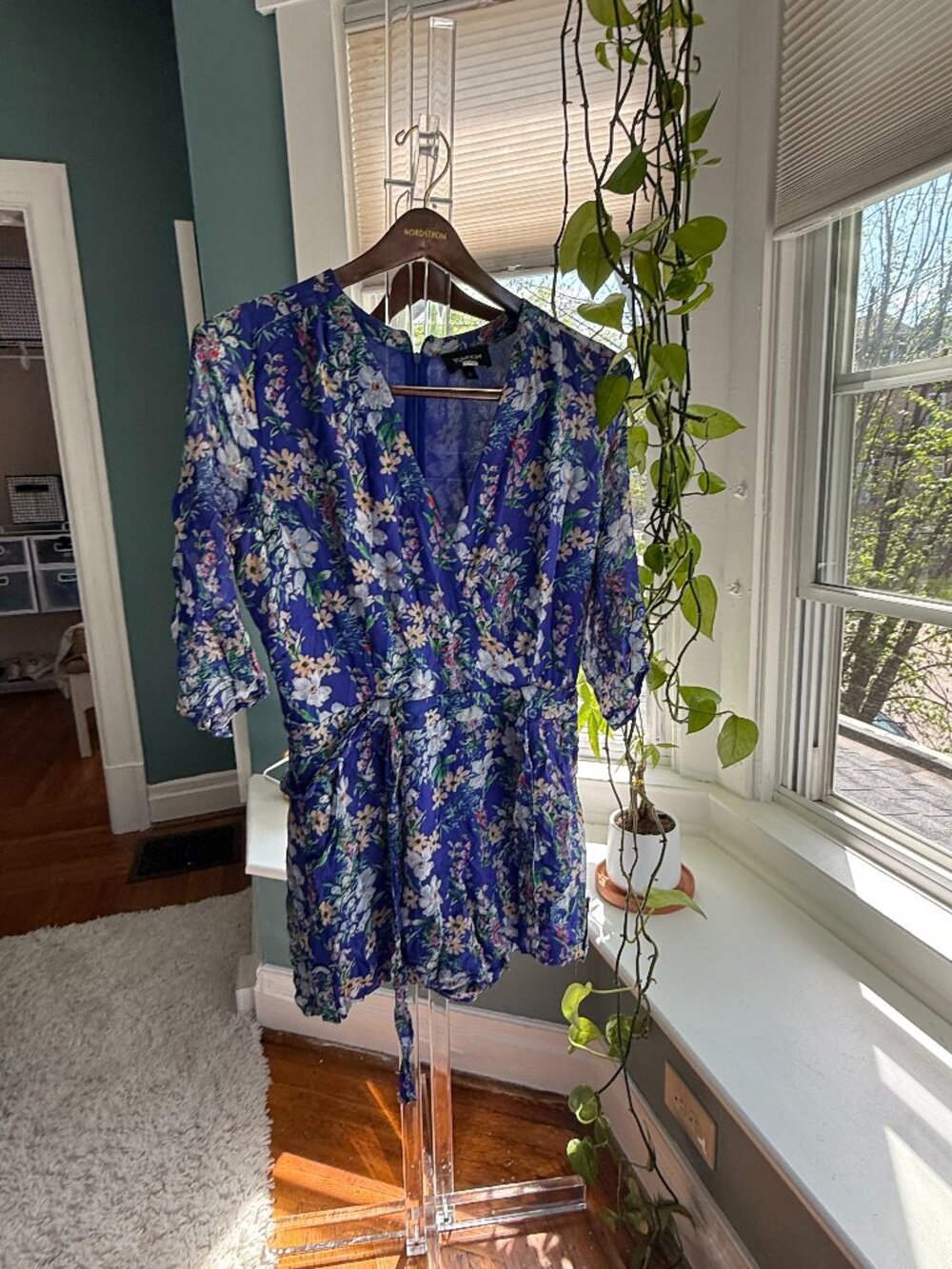 Yumi Kim Blue Floral Romper Size Large
